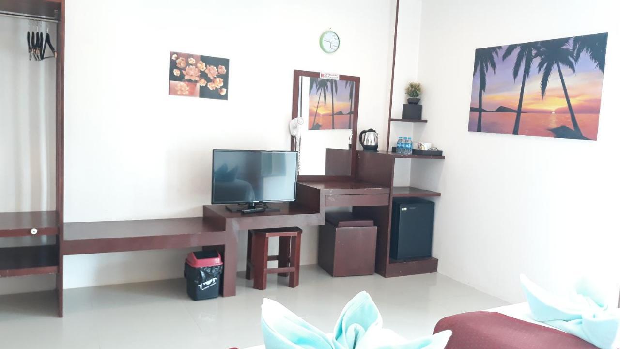 7 Sky Residency Hotell Patong Exteriör bild