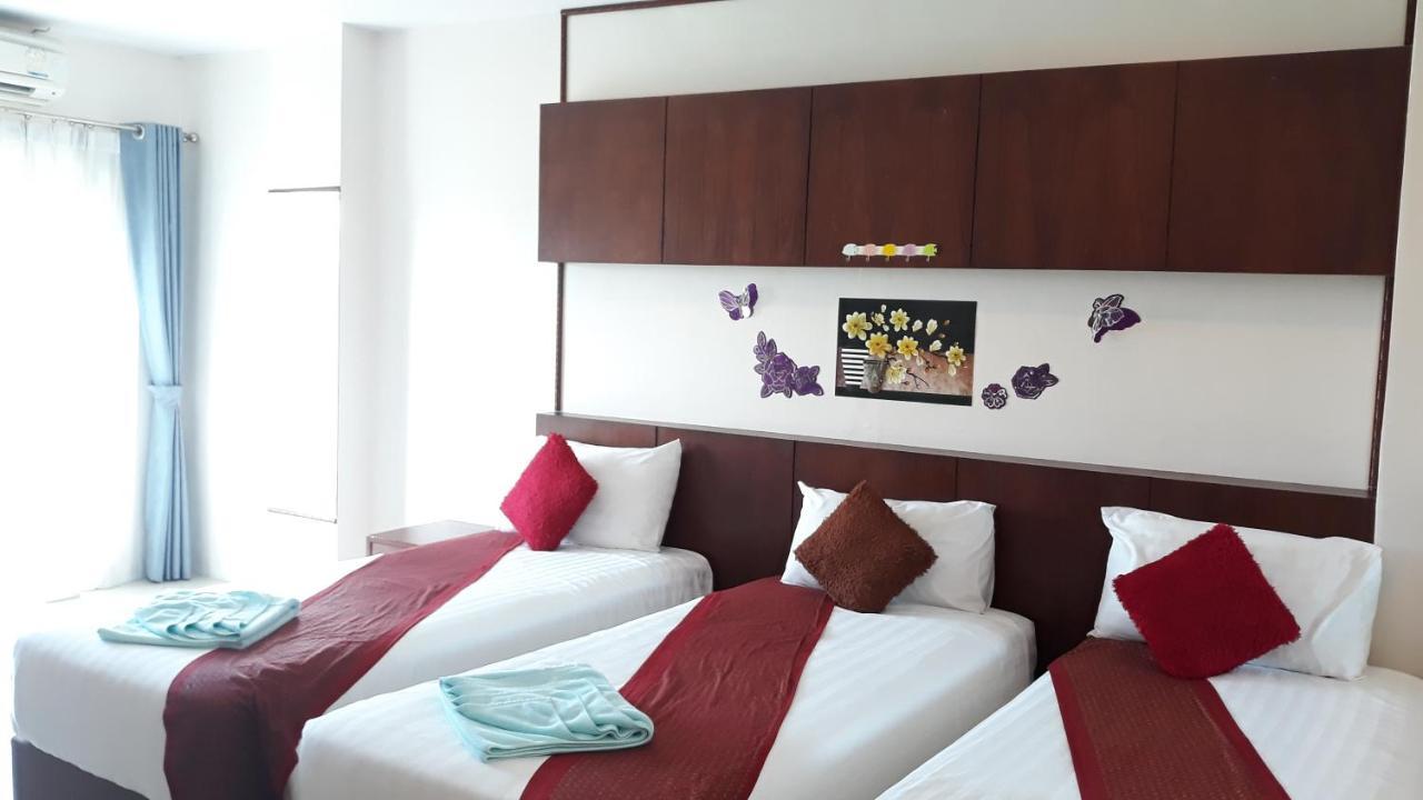 7 Sky Residency Hotell Patong Exteriör bild