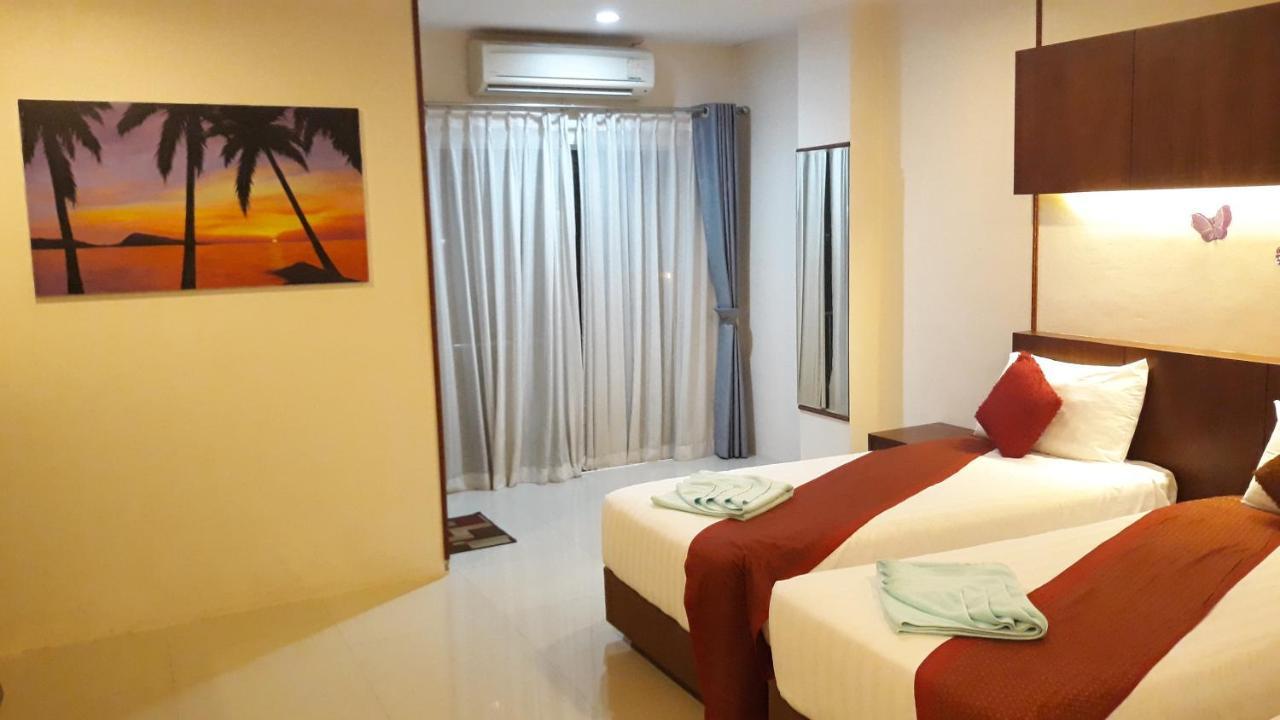 7 Sky Residency Hotell Patong Exteriör bild