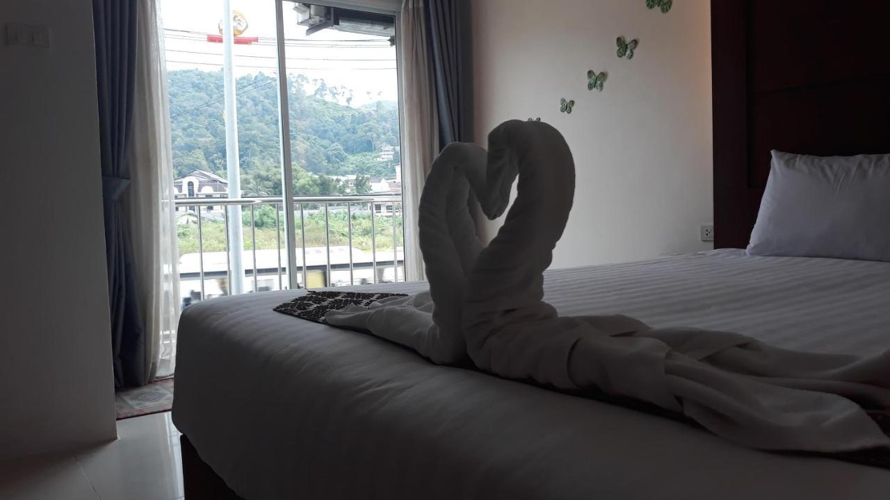 7 Sky Residency Hotell Patong Exteriör bild